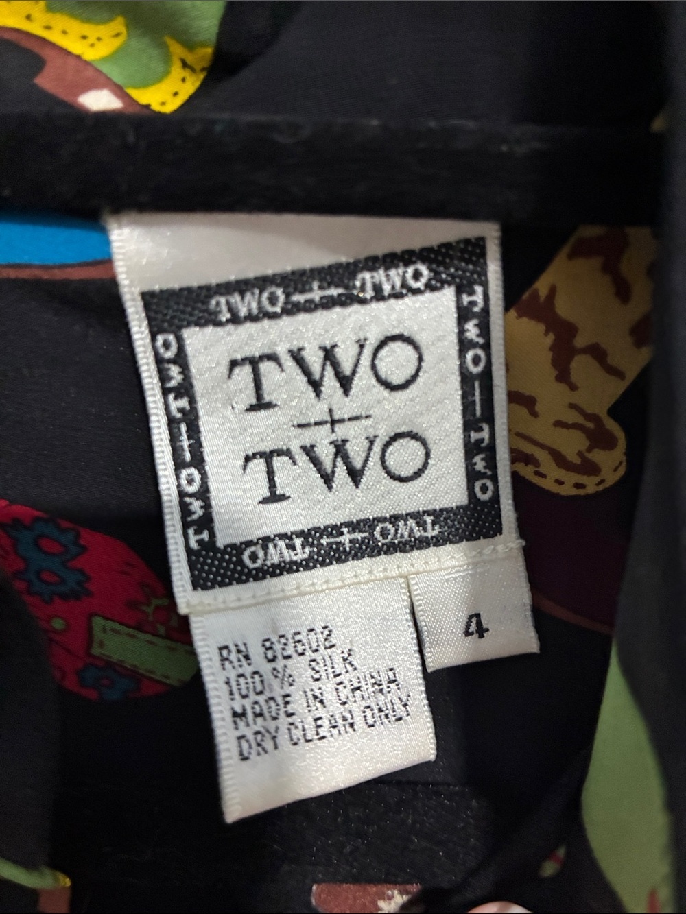 Two Two Silk Cowboy Boot Print Blouse Black Western Novelty Shirt L/XL - Picture 3 of 6
